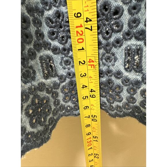 Old Navy Midi Dress L Flutter Sleeve Eyelet Chambray Peasant Cottagecore Flowy - Picture 9 of 9